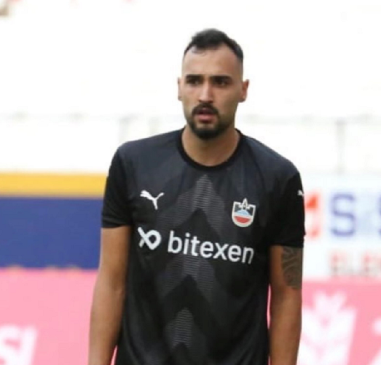 Diyarbekirspor’un Eski Futbolcusu Hayatını Kaybetti! Tolga Kalender-1