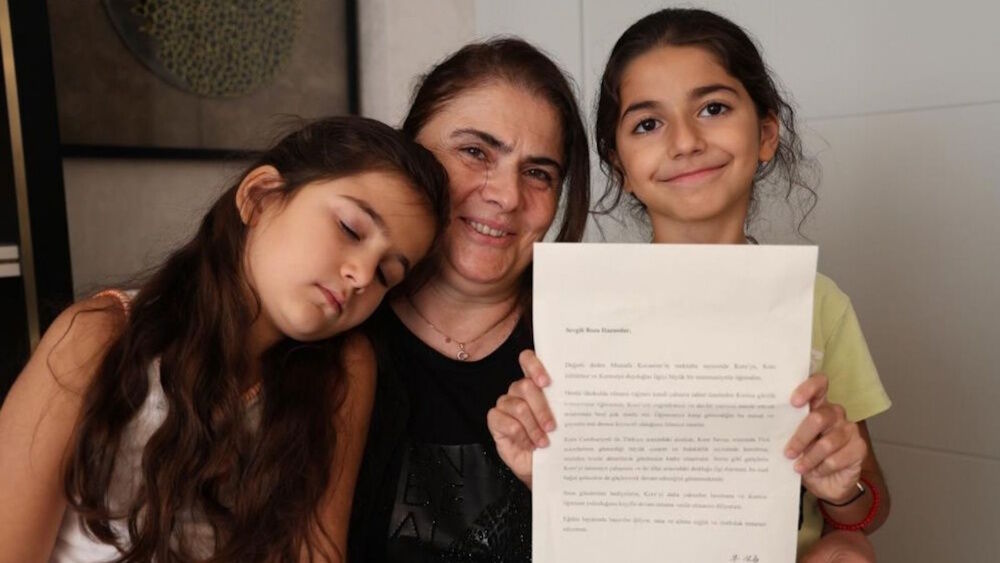 Diyarbakırlı Roza'ya Kore Büyükelçiliğinden teşekkür ve hediye