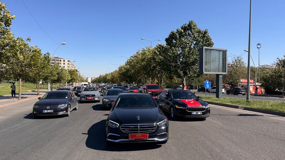 POLİTİKA