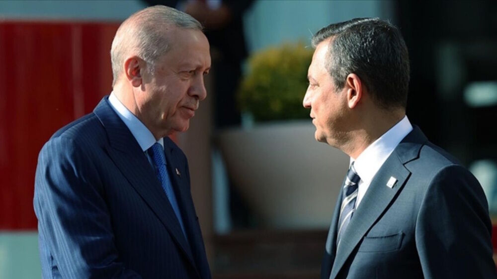POLİTİKA