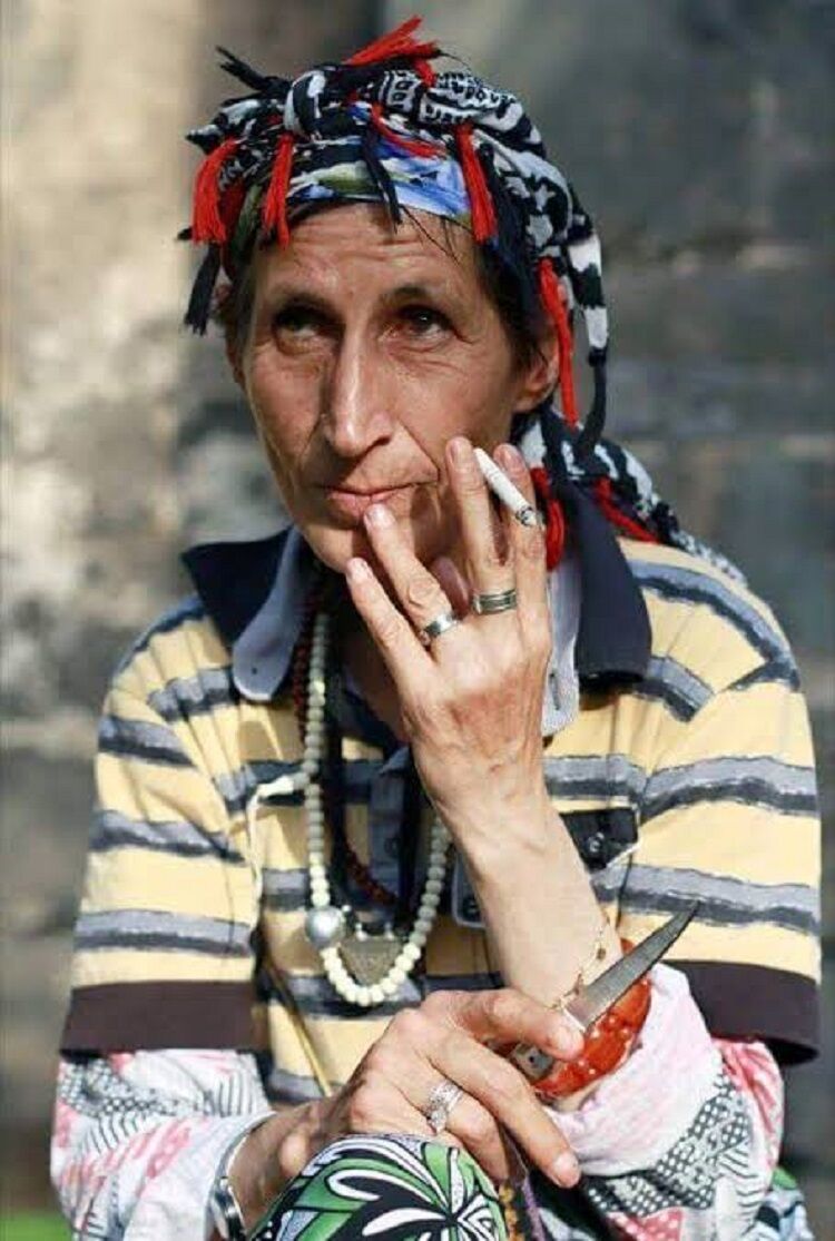 Songül Abla