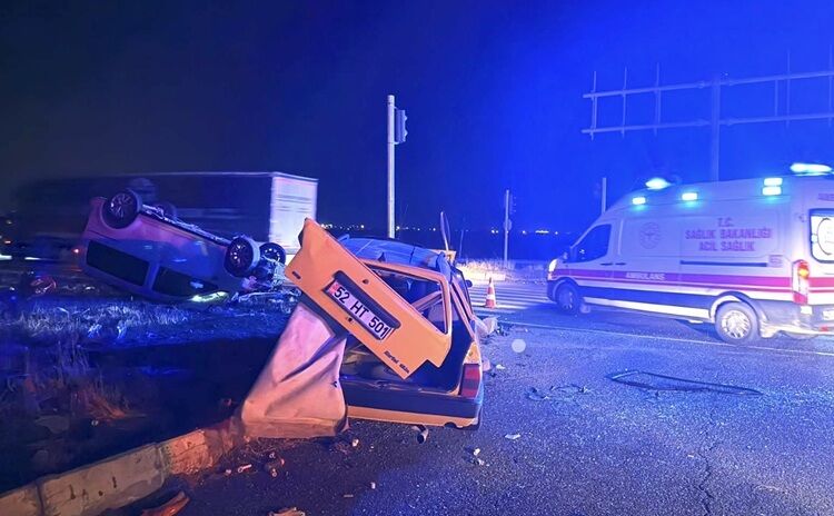 Adıyaman’da Feci Kaza Çok Sayıda Yaralı Var