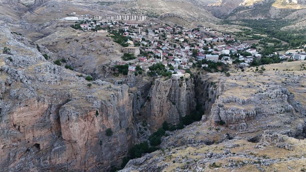 Diyarbakır’da yürekleri ağza getiren ev: Hikayesi ortaya çıktı