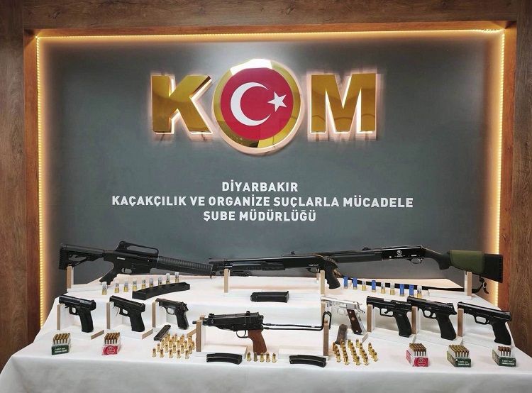 Diyarbakır'da Şafak Operasyonu 13 Gözaltı! İşte Sebebi