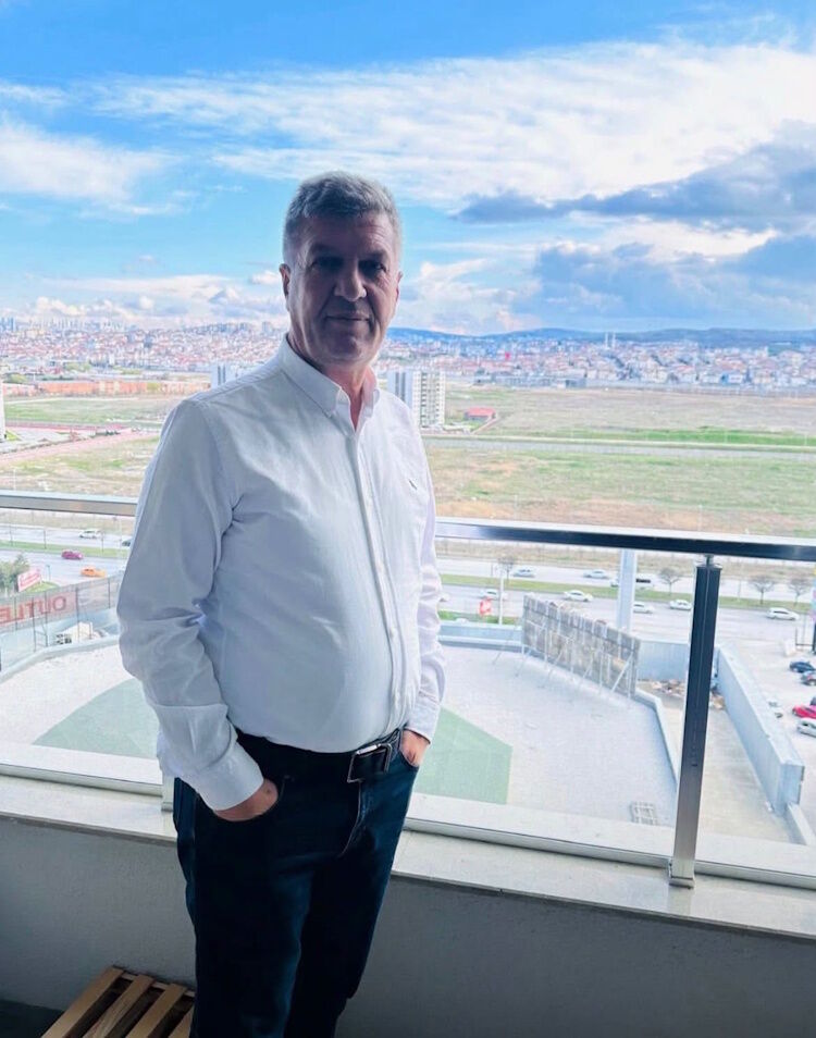 Mardin Müteahhit Ahmet Acay, Hayatını Kaybetti.